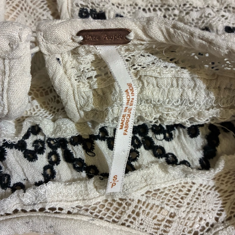 Free People Cyprus Avenue Peasant Blouse Embroidered Puff Sleeve Edwardian Small - Picture 2 of 11